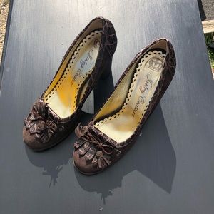 Juicy Courture pumps